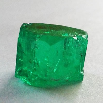 Fura Gems discovers an exceptional 25.97 carat Colombian emerald