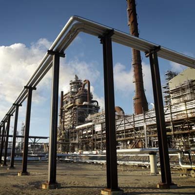 Suncor raises offer, finally reaching agreement with Canadian Oilsands in takeover bid