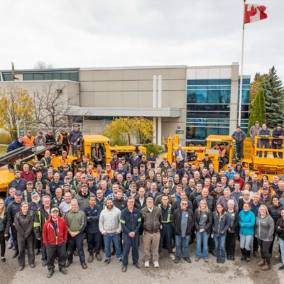 MacLean celebrates two production milestones: Scissor Truck 200 and Boom Truck 100