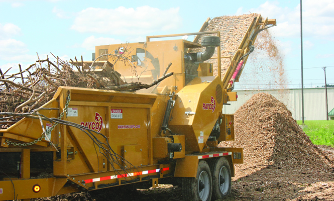 Compact wood waste grinder