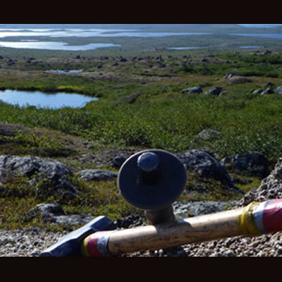 Midland and Altius discover new copper-gold-molybdenum-silver and gold showings in James Bay