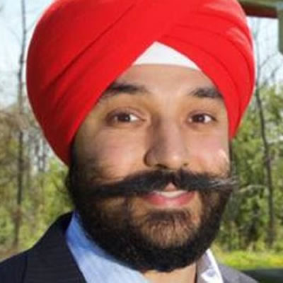 Federal government to invest almost $1 billion to encourage more job-creation by Canadian companies