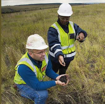 Looking at an environmentally stabilizing mine remediation technique